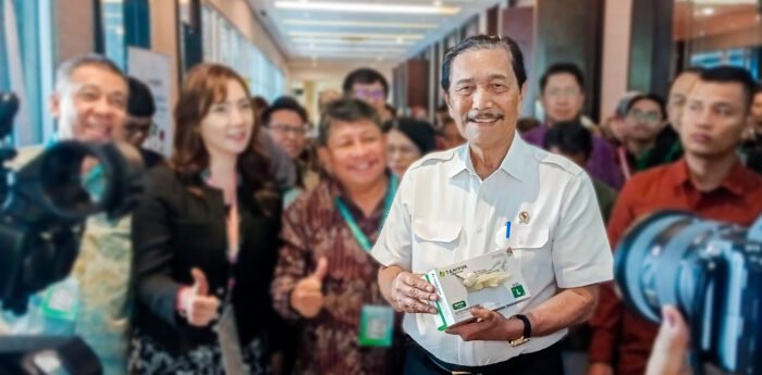 Ketua DEN, Luhut Binsar Pandjaitan Apresiasi HALO di ASPAKI 2025: Produk Lokal, Bahan Baku Lokal, Tapi Kualitas Dunia!
