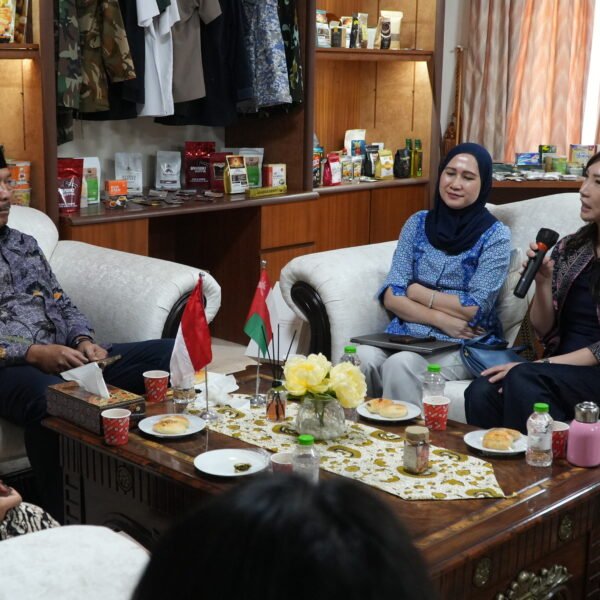 Haloni Jane Ambassador Meeting: A Strategic Discussion in Oman